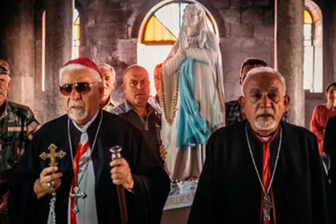 Nuevas imágenes de la Virgen de Lourdes reemplazan a las destruidas por el ISIS en Irak
