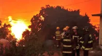 El incendio en Viña del Mar afectó a cientos de viviendas. Crédito: Bomberos de Chile
