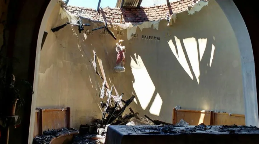 Imagen de Cristo Rey da esperanza a católicos tras incendio de parroquia en Chile