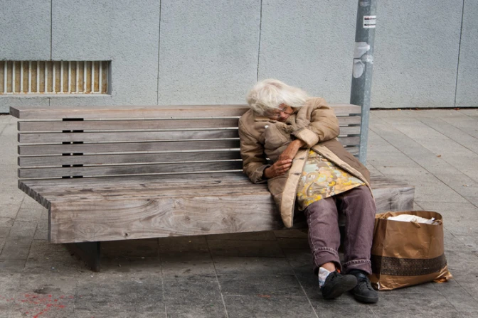 Vaticano: 25 personas sin techo reciben el abrazo del Papa Francisco