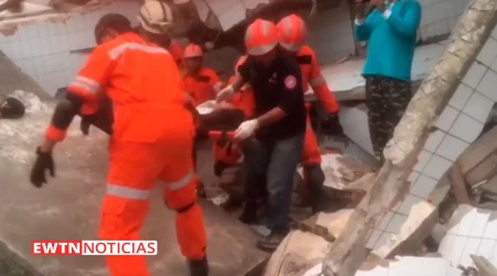 Papa Francisco dona 100 mil du00f3lares para damnificados por terremoto y tsunami en Indonesia