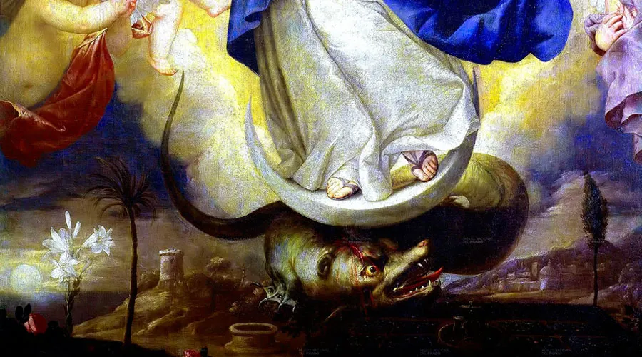 Las serpientes que “veneran” a la Virgen María el día de la Asunción [VIDEOS]