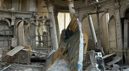 Misiles rusos dañan gravemente una histórica catedral en Ucrania