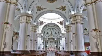 Basílica de del Santuario de Nuestra Señora del Rosario de Chiquinquirá. Crédito: Docfon (CC BY-SA 3.0)