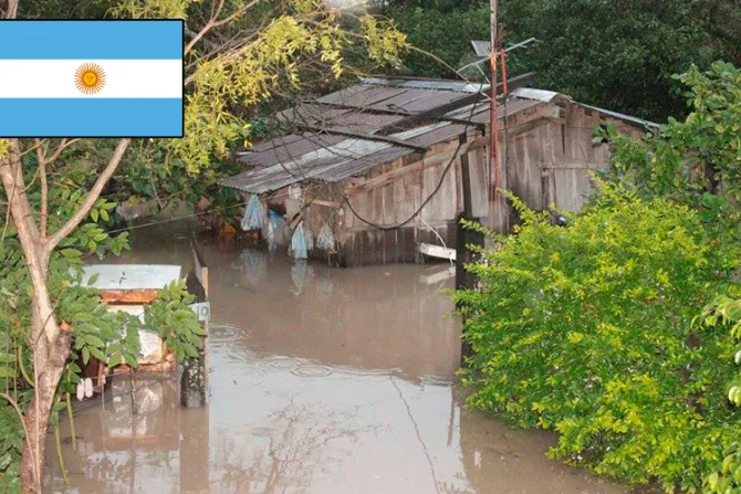 Obispo argentino expresa solidaridad para con afectados por inundaciones
