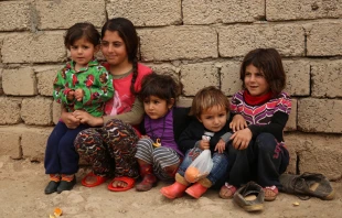 Unos niu00f1os en un campamento de refugiados en Irak. Foto: Daniel Ibu00e1u00f1ez / ACI Prensa 