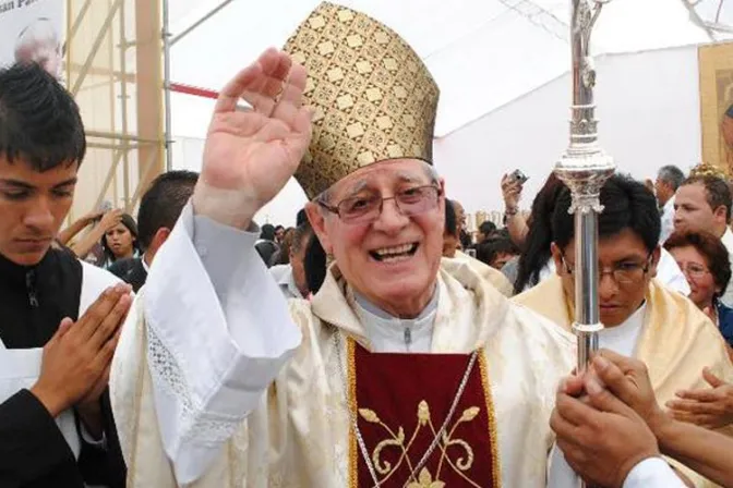 Fallece obispo que sirvió a los más necesitados del Perú durante 50 años