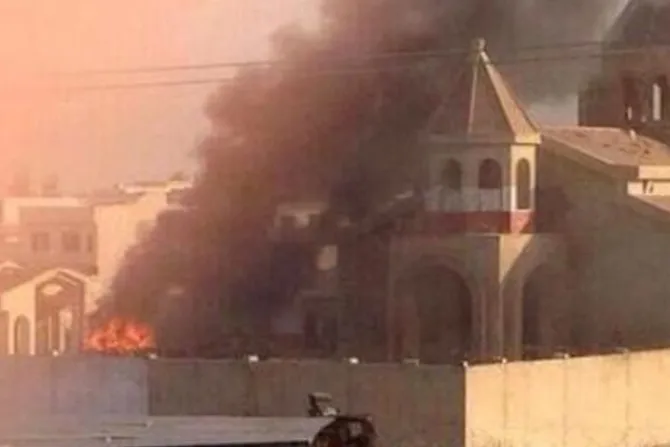 Estado Islámico destruye cruz de monasterio católico del siglo X en Irak