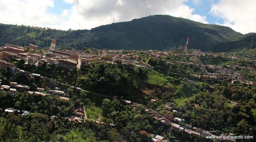 Vista panorámica de Ituango. Crédito: Flickr de Sergio Fajardo Valderrama (CC BY 2.0)