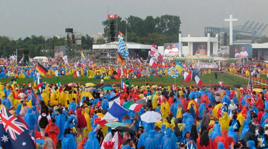 Los jóvenes en la Misa inaugural de la JMJ Cracovia 2016. Foto: María Ximena Rondón (ACI Prensa)?w=200&h=150