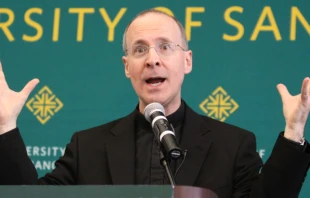 P. James Martin. Cru00e9dito: Flickr de Shawn (CC BY-NC 2.0). 