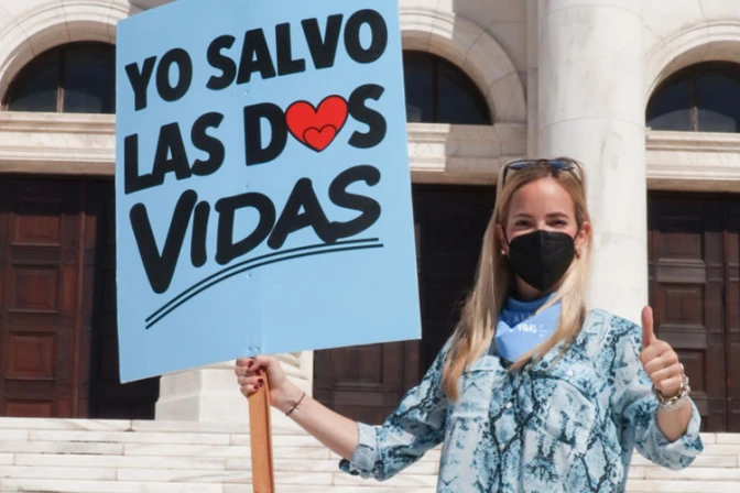 ¿Qué pasaría en Puerto Rico si se anula el aborto legal en Estados Unidos?