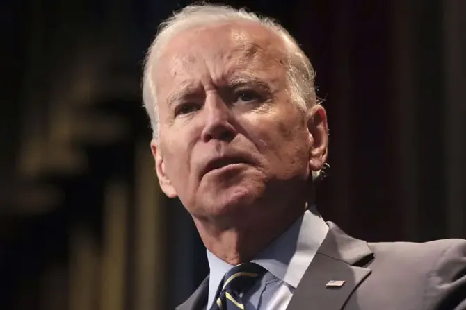 Joe Biden firma ley que protege "matrimonio" gay en Estados Unidos