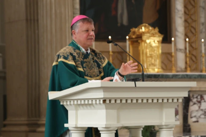 Courage es un instrumento de Dios para la salvación, afirma obispo