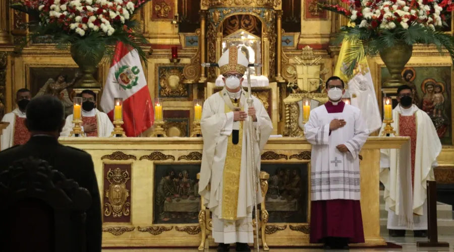 Mons. José Antonio Eguren en Misa este 26 de julio. Crédito: Arzobispado de Piura.