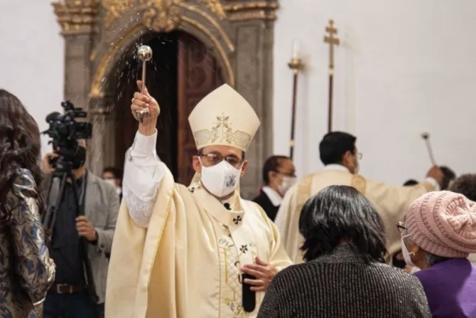Arquidiócesis mexicana respeta cierres por COVID pero celebrará Misa de Navidad con fieles
