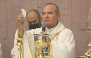 Mons. Josu00e9 Isidro Guerrero Macu00edas. Cru00e9dito: Diu00f3cesis de Mexicali. 