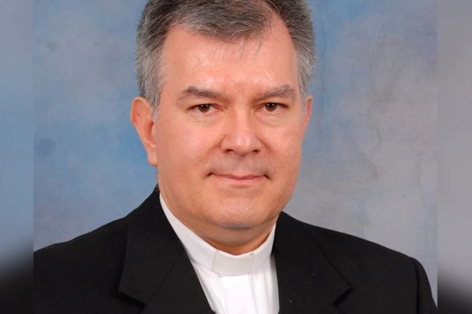 El Papa Francisco nombra un obispo para Colombia