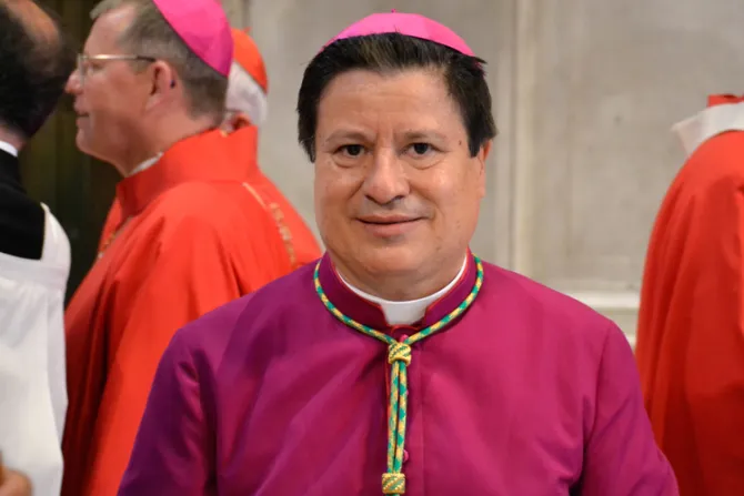 “Al recibir el Palio experimenté esa bondad del Señor”, dice Arzobispo de Costa Rica