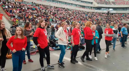 40 mil jóvenes de Polonia rezan unidos por el Sínodo de los Obispos