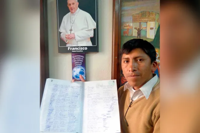 Jóvenes suman firmas en Bolivia para que el Papa Francisco visite este país