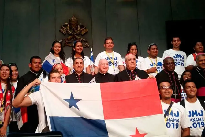 Cardenal y jóvenes comparten sus esperanzas hacia la JMJ Panamá 2019