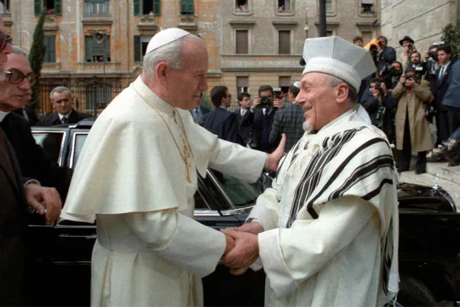 Juan Pablo II fue un pilar del diálogo interreligioso, afirma embajador israelí
