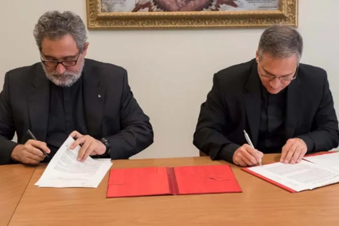 Vaticano renueva acuerdo con jesuitas para gestión de sus medios de comunicación