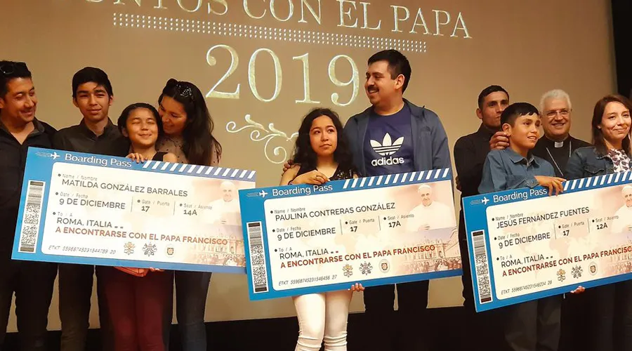 Ganadores I Concurso Audiovisual Juntos con el Papa. Crédito: Arzobispado De Santiago.