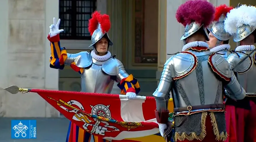 Juramento de la Guardia Suiza Pontificia. Foto: Captura de Youtube