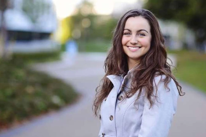 Intentan censurar a dirigente universitaria provida en Irlanda