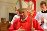 Cardenal enviado por el Papa Francisco logra escapar de balacera en Ucrania