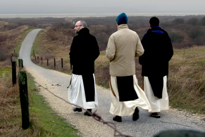 Película “La isla de los monjes” muestra la búsqueda de la vocación, afirma directora