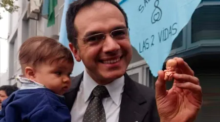 Marcharán en Argentina para que absuelvan a médico que se negó a realizar aborto