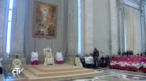 Lectura de la bula del Papa Francisco al convocar Jubileo de la Misericordia. Foto: Captura de video / CTV