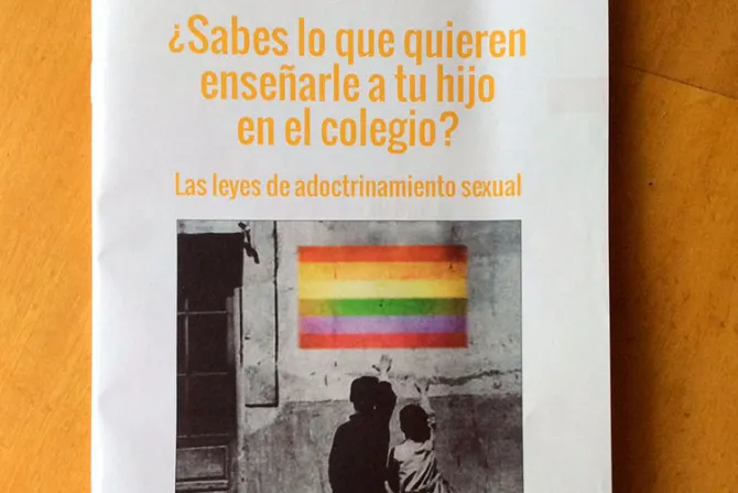Justicia española: Libro que denuncia la ideología de género no viola la ley