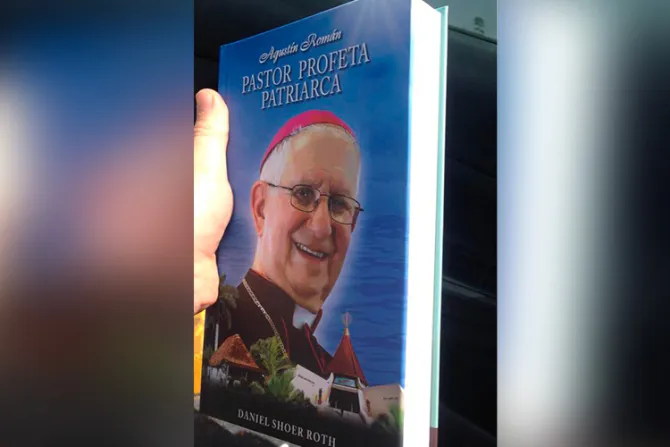 Presentarán en Miami primera biografía autorizada de Mons. Agustín Román