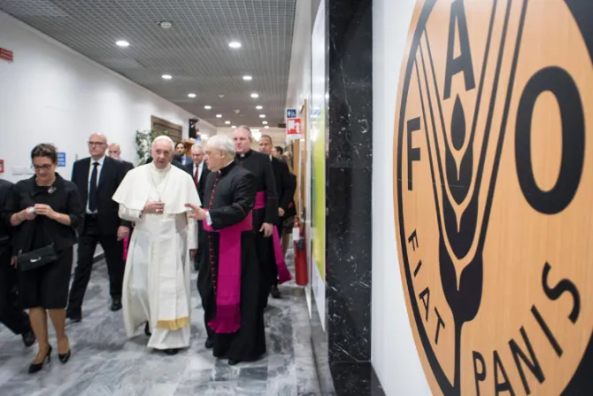 El Papa identifica obstáculos en la lucha contra el hambre y explica cómo superarlos