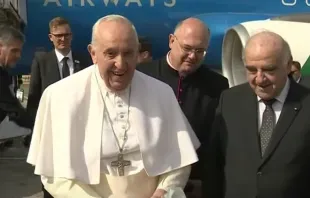El Papa llega a Malta. Crédito: Captura Vatican Media 