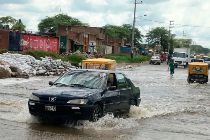 Perú: Oración del Arzobispo de Piura para implorar cese de lluvias e inundaciones