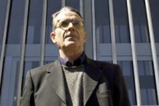 Vaticano: Sentencia a favor del crucifijo es histórica