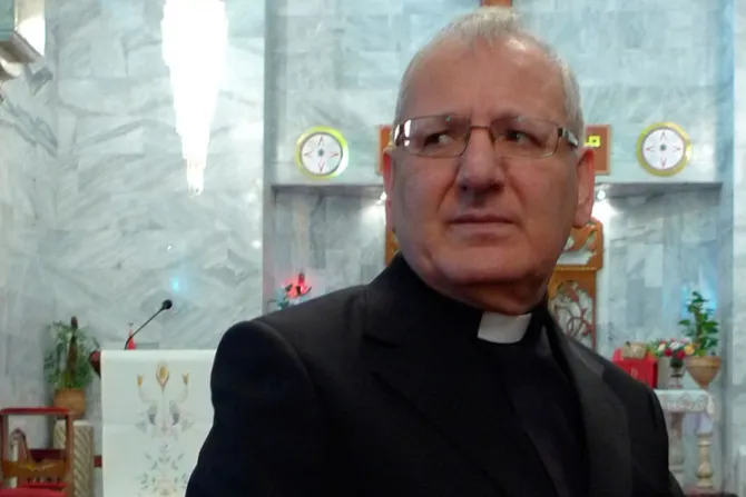 Mons. Sako: Miles de cristianos iraquíes están sufriendo un éxodo, un vía crucis