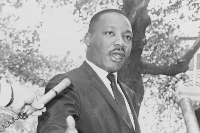 Arzobispo recuerda “testimonio profético” de Martin Luther King en el día de su nacimiento
