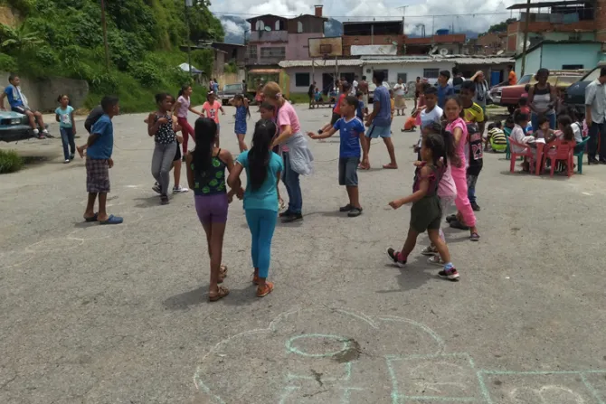 Misioneras en Venezuela rezan por la paz ante asesinato de chica adolescente
