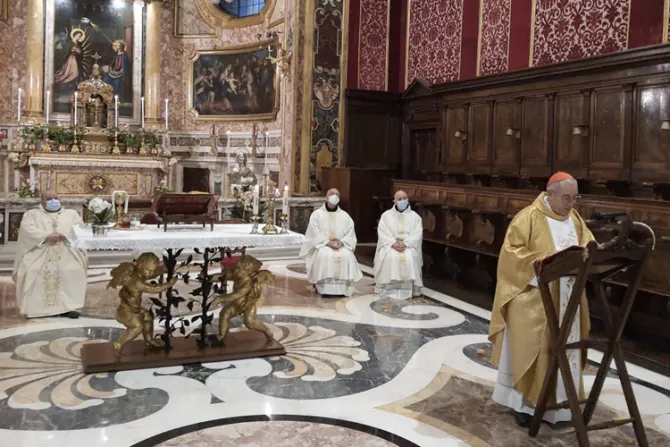 Vicario del Papa celebra Misa en Monasterio fundado por Santa Francisca Romana