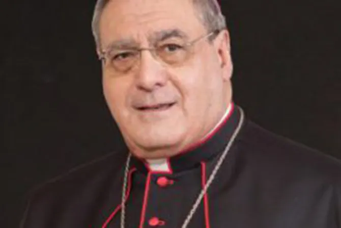 Desde el hospital, Obispo con covid-19 envía felicitación pascual
