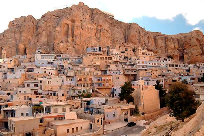 Gobierno de Siria recupera Maalula y encuentra iglesias devastadas e íconos profanados