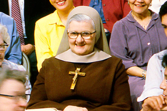 Así transformó a los católicos la Madre Angélica de EWTN