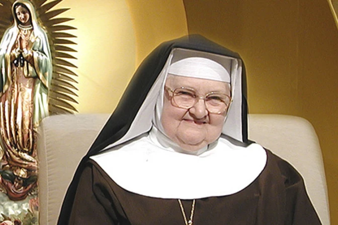 Principales medios del mundo reaccionan a la muerte de la Madre Angélica