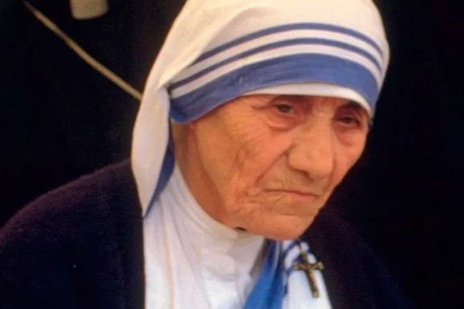 Circula bulo atribuido a la Madre Teresa de Calcuta